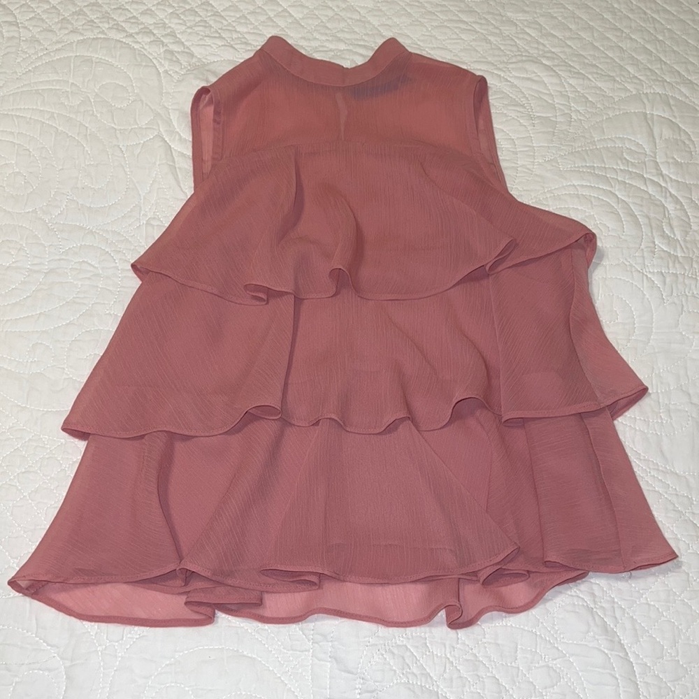 APT. 9 Tiered Ruffle top size small